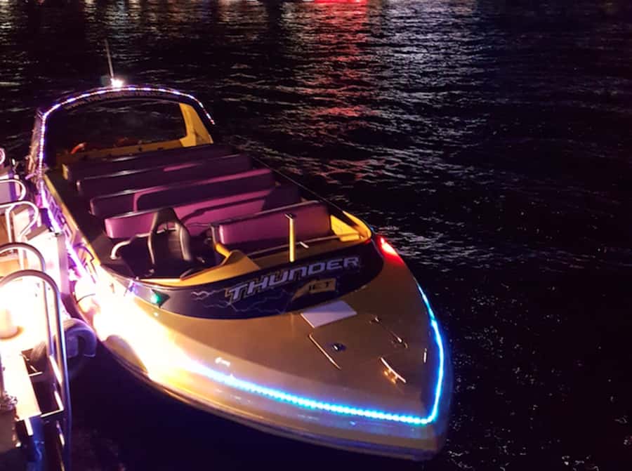 Sydney Harbour: 30 Minute Slow Jet Boat Vivid Cruise - Key things I’d watch for on this Vivid harbour cruise