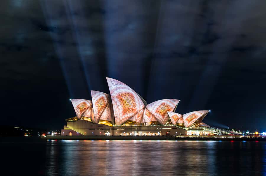 Sydney Harbour: 30 Minute Slow Jet Boat Vivid Cruise - The night-harbour vibe: fewer crowds, more focus