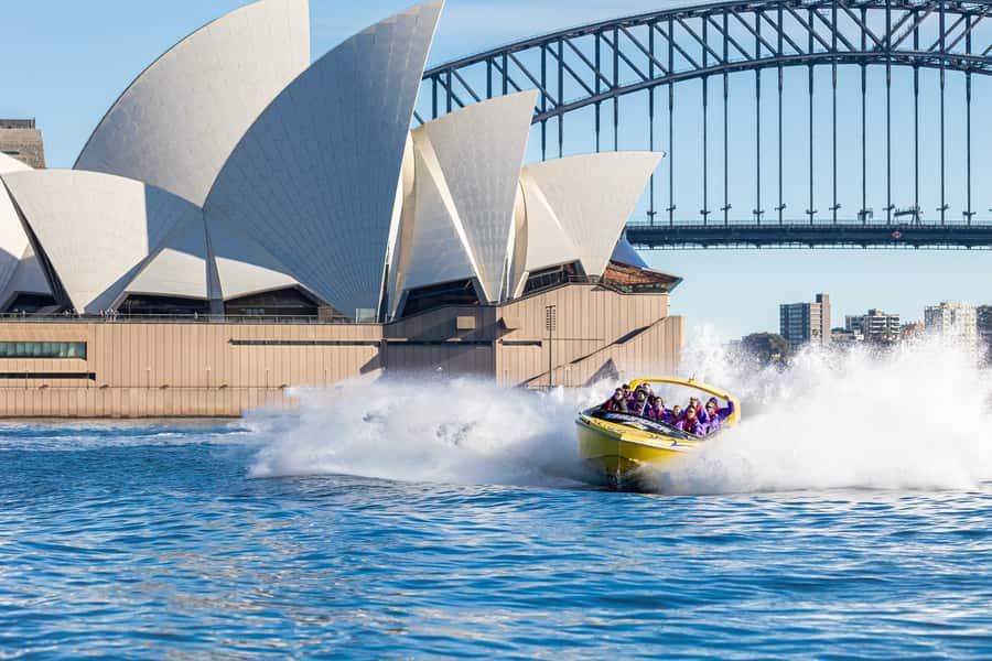 Sydney Harbour: 45-Minute Extreme Adrenaline Rush Ride - Getting Wet: Poncho Included, Miserable Optional
