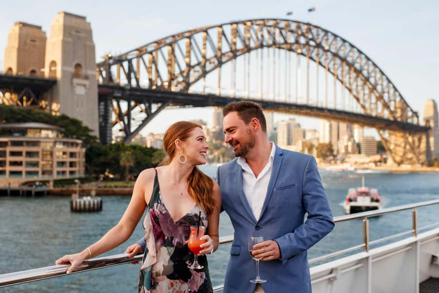 Sydney: Harbour Dinner Cruise with 3, 4 or 6-Course Menu - The harbour route: Darling Harbour to Circular Quay to dinner lights