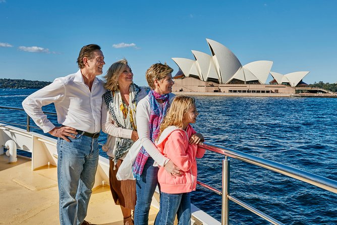 Sydney Harbour Sightseeing Cruise Experience - North Sydney and Darling Harbour: the harbor city blend