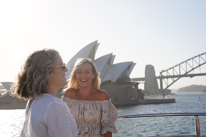 Sydney Harbour Sightseeing Cruise Experience - Live commentary: helpful at its best, short when it’s not