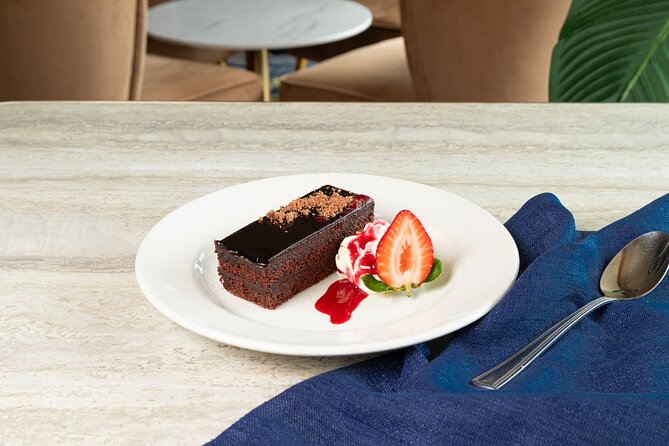 Sydney Harbour Starlight Dinner Cruise from Circular Quay - Price and Value: How $111.17 Fits What You Get
