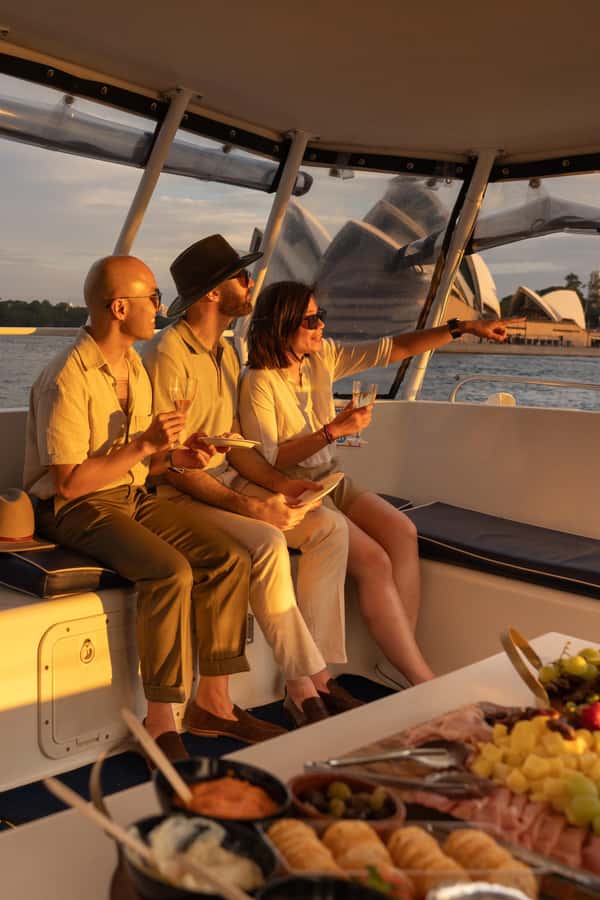 Sydney Harbour: Sunset Catamaran Cruise - Key highlights worth your time
