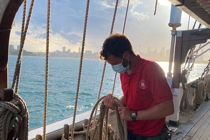 Sydney Harbour Tall Ship Twilight Dinner Cruise - Sailing expectations: wind, motors, and helping with the sails