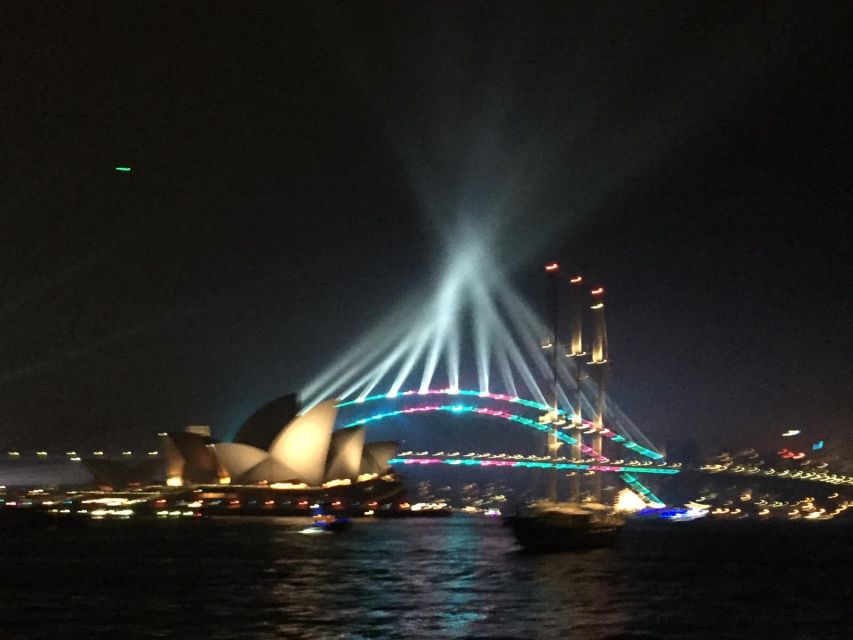 Sydney Harbour: Tall Ship Vivid Dinner Cruise - Choosing between Soren Larsen and Southern Swan