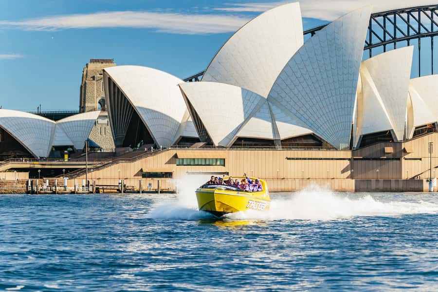 Sydney Harbour: Thunder Thrill Jet Boat Ride - Where you sit matters: front vs back for splash level and adrenaline