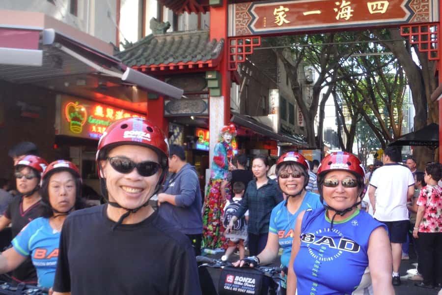 Sydney Highlights 2.5-Hour Bike Tour - The Rocks Start: Meeting at Bonza HQ and Getting Rolling