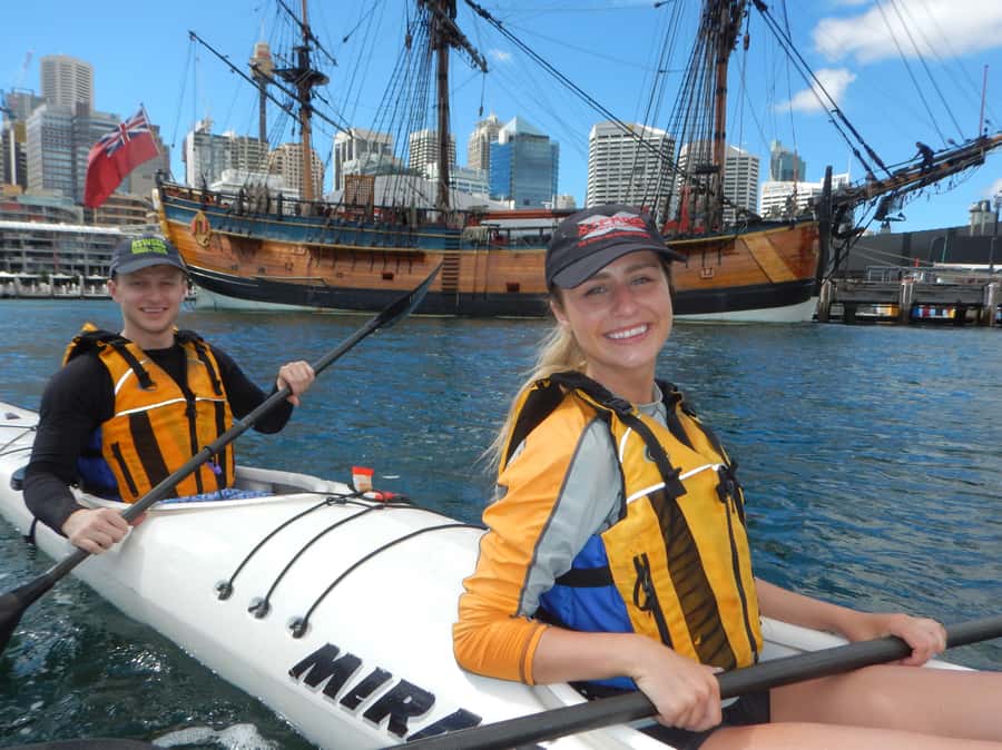 Sydney: Kayak to Goat Island At The Heart of Sydney Harbour - Paddling to the harbor center: Sydney Harbour Bridge in your line of sight