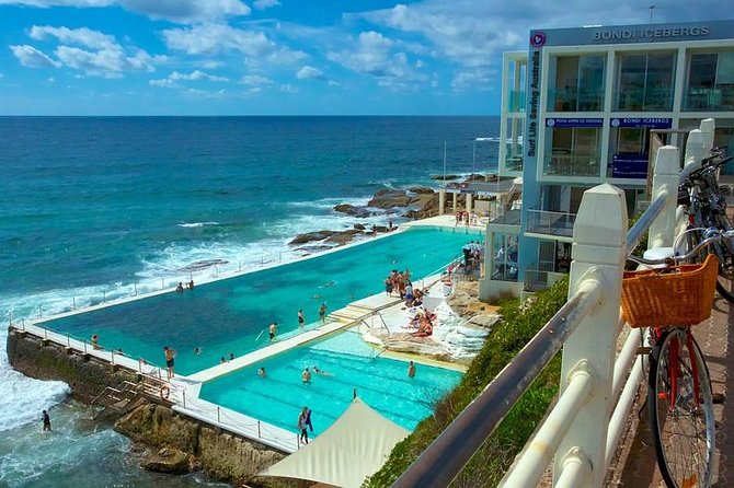 Sydney Private Day Tours | See Sydney in Style | 8 Hour Luxury Private Tour - Door-to-door at 8:00 am: how the day stays easy