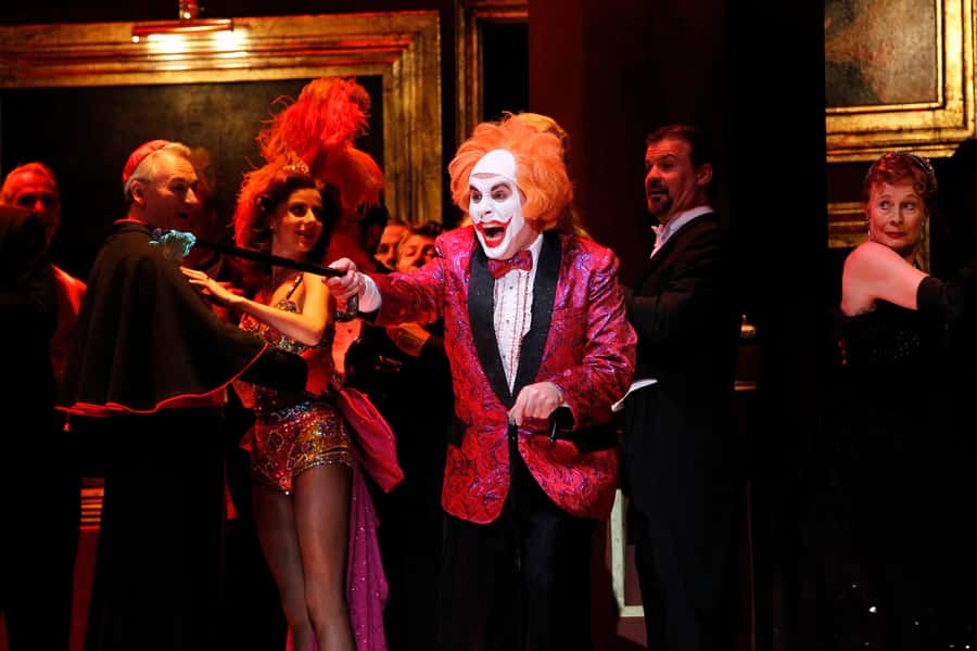 Sydney: Rigoletto at the Sydney Opera House - Getting to the Joan Sutherland Theatre (and timing your arrival)