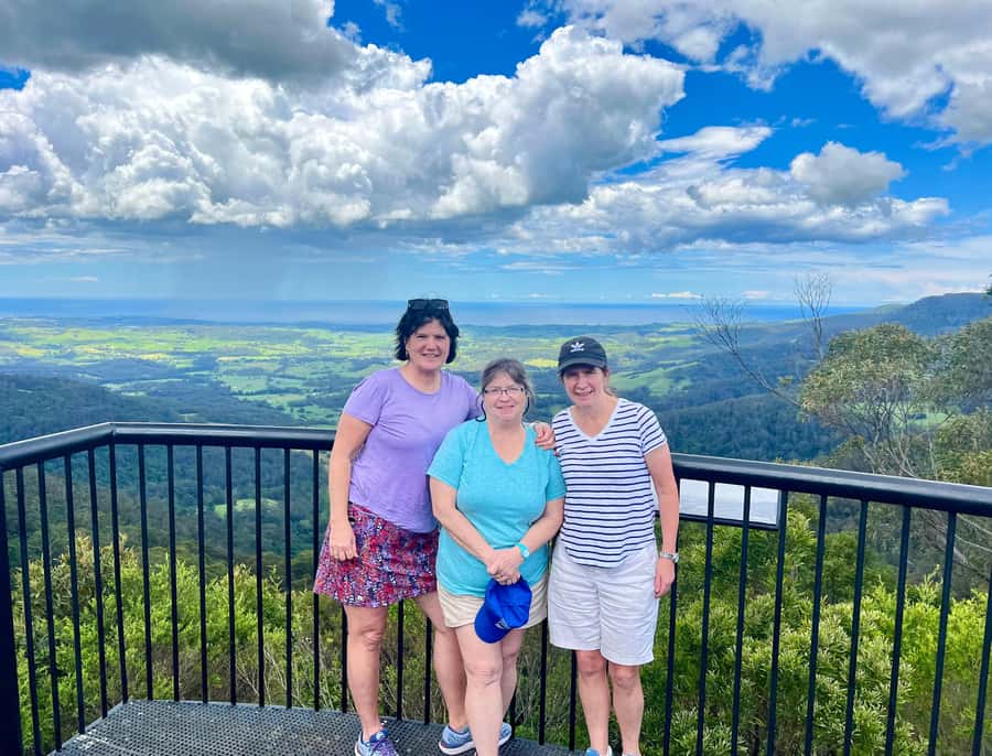 Sydney: Southern Highlands and South Coast Private Tour - Kiama blowholes: how to enjoy the drama without needing a script