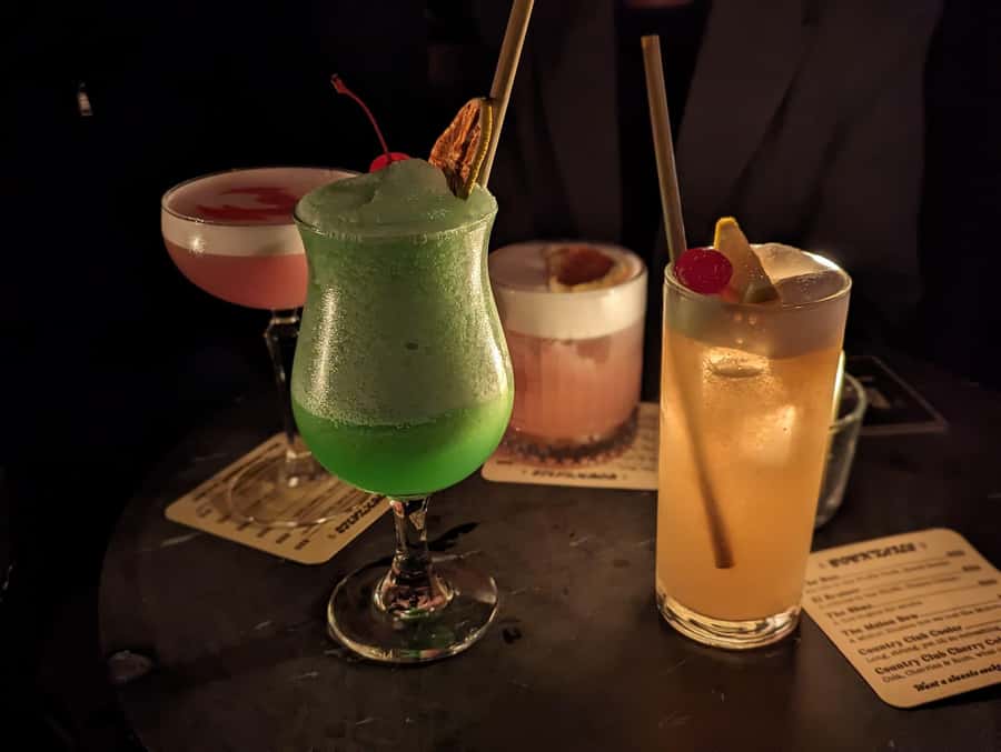 Sydney: Street Art & Small Bar Tour with Complimentary Drink - Choosing Your Route: Wednesday Newtown and Saturday Redfern