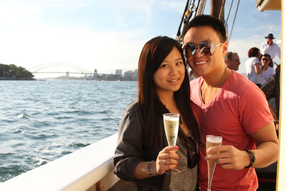 Sydney: Tall Ship Harbour Twilight Dinner Cruise - My call: should you book the Sydney Harbour Tall Ship Twilight Dinner Cruise?