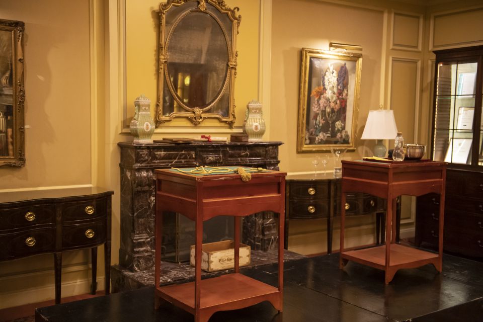 Sydney: The Gentleman Magician's Magical Soirée with Tickets - Early Sydney Stories: The Show’s Secret Sauce