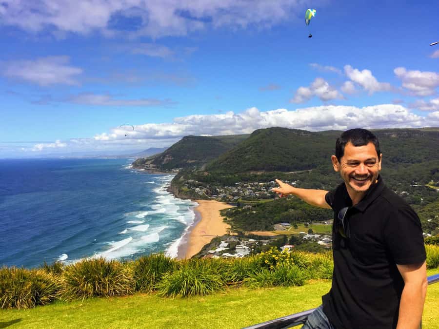 Sydney: Wildlife, Waterfalls and Wine Small Group Tour - Private koala time at Symbio Wildlife Park