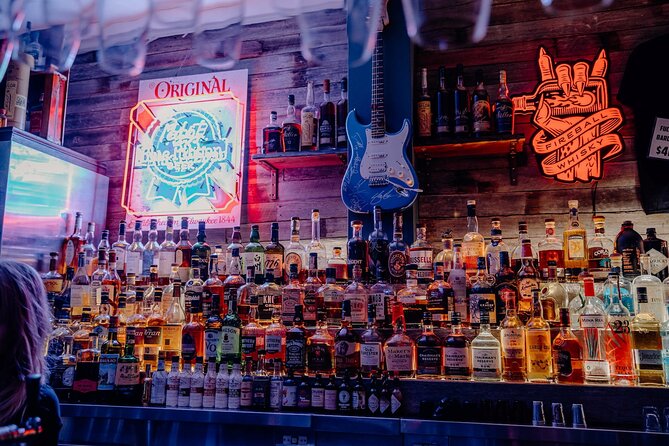 Sydney's Secret Bars Nightlife Tour - Stop 1: Oxford Street and the Mardi Gras Thread