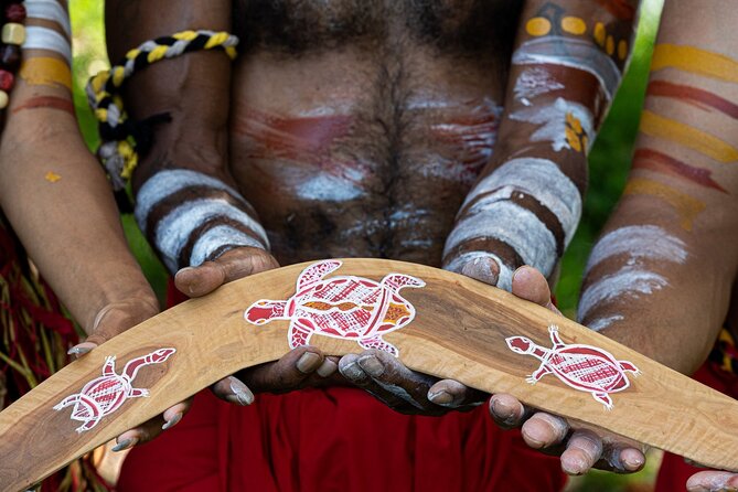 Taribelang Bunda Cultural Tours - The artefact and language moments: what makes this tour different