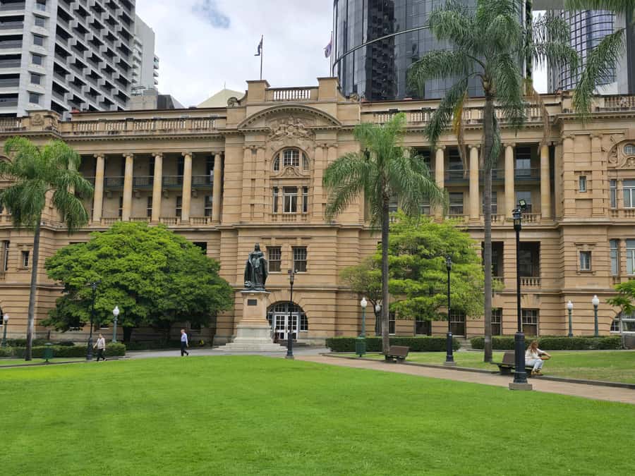 The Brisbane Experience: City Walking Tour - Comfort checklist: small things that prevent big annoyances