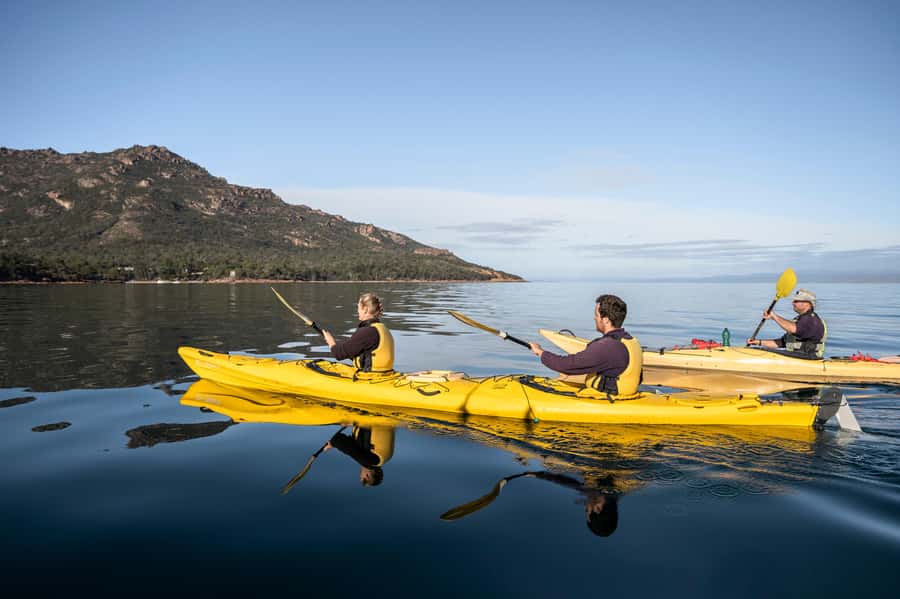 The Freycinet Paddle Kayak Tour - Where you meet: Muirs Beach and the easy parking setup