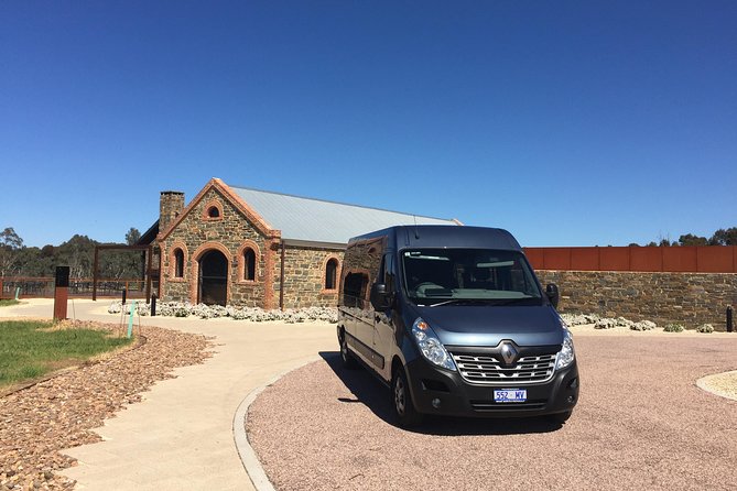 The Intimate wine tasting experiences and Boutique wines - The other winery stops: boutique pours, not a factory line