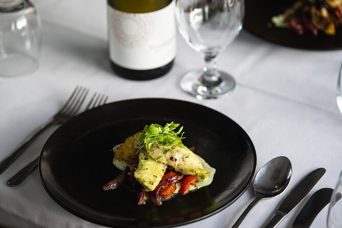 The Q Train - First Class Private Dining For 2 - Inside the private dining car: romance without awkward logistics