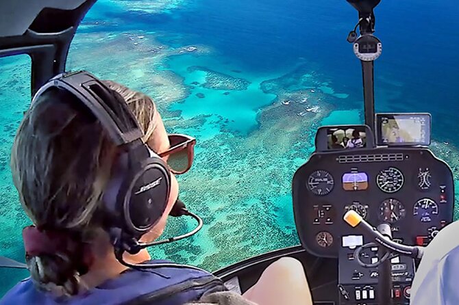 The Reef Spectacular - 60 minute reef scenic flight - Meeting at Aeroglen: Quick Start, Clear Rhythm