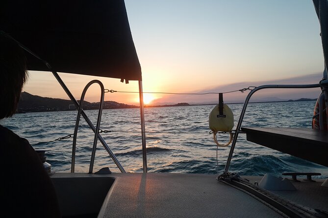 Townsville Sunset Sail Cruise Boat Tour Charter Hire Sailing Hire - Included bottled water and two standard drinks per person