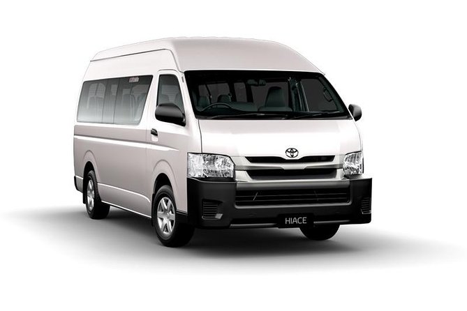 Transfer from White Bay Cruise Terminal to Sydney Airport - The ride itself: what the 13-seat minivan feels like
