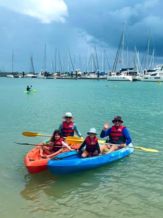 Turtle spotting-Double kayak hire Shingley beach - The 90-Minute Route: Turtle Bay, Cannonvale Beach Coffee, Then Back