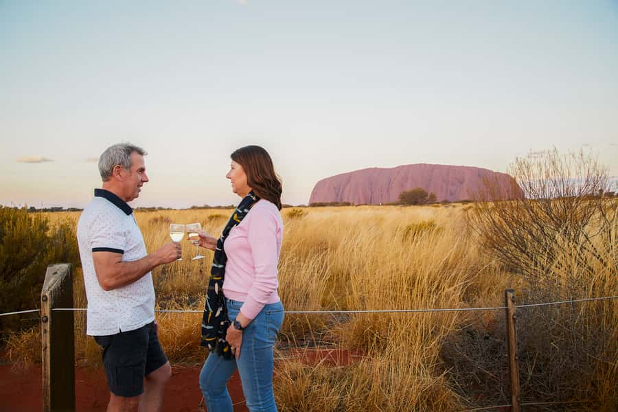 Uluru 1.5-Hour Sunset Tour with Sparkling Wine & Cheeseboard - Duration and Timing: Why 90 Minutes Can Feel Just Right