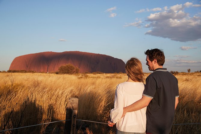 Uluru (Ayers Rock) Sunset + Outback Barbecue Dinner & Star Talk - Pickup, Timing, and the Reality of a Shared Tour (3.5 Hours)