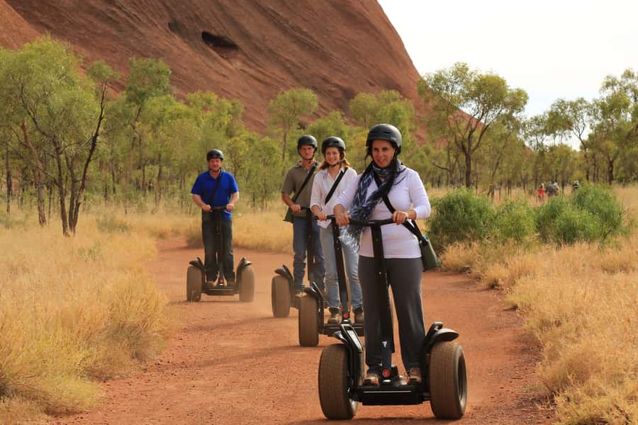 Uluru Base Segway Tour at Sunrise - Getting to the rock: pickup options and the first outback wake-up call