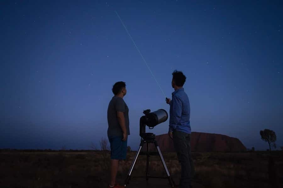 Uluru: National Park Astronomy Tour with Telescope and Photo - Leaving the city lights behind: why the timing and location matter