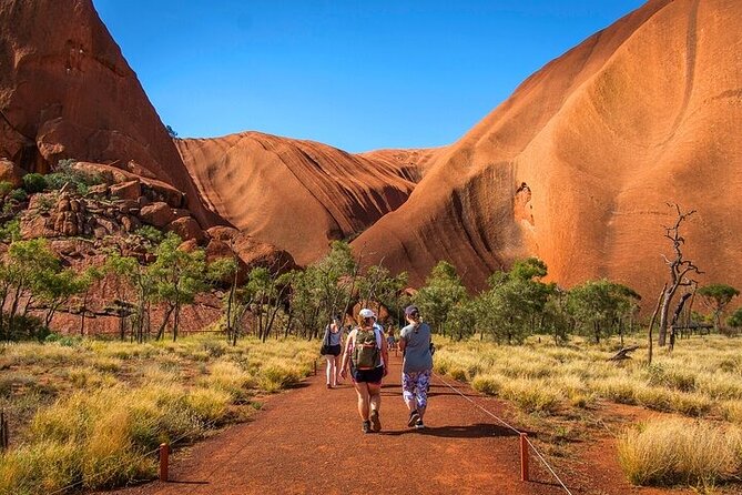 Uluru Overnight Escape from Ayers Rock - Day 1: Uluru-Kata Tjuta National Park base walks and a sunset glass of bubbly