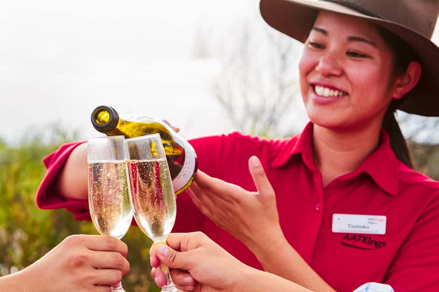 Uluru: Sunset, Sparkling Wine, Cheeseboard & Gourmet BBQ - How the night flows: sunset snacks to stargazing BBQ