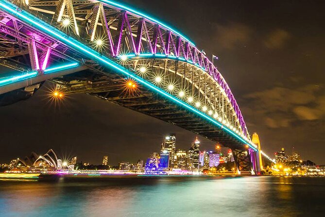Vivid 90-Minute Sydney Harbour Catamaran Cruise with BYO Drinks - Why a 90-Minute Catamaran Works So Well for Vivid