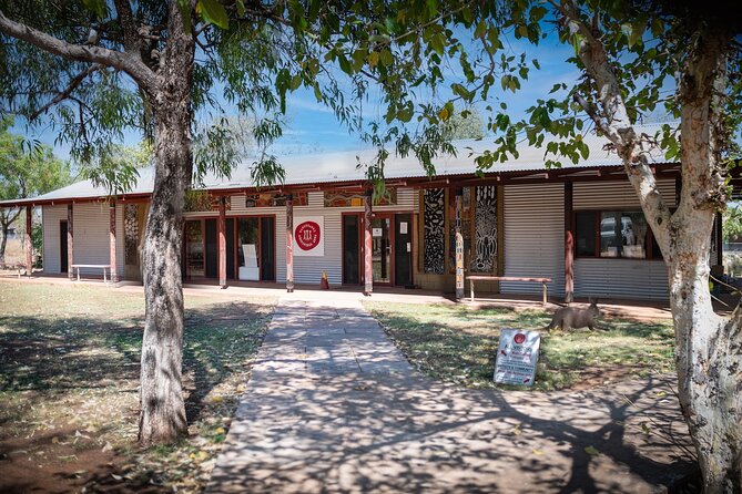 Waringarri Art Centre and Culture Tour - The Mantha welcome: opening moments that set expectations