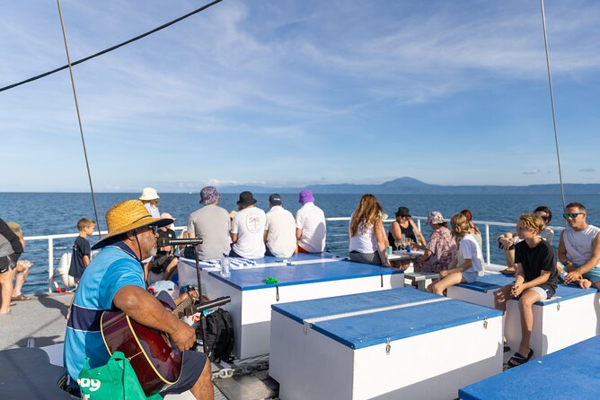 Wavedancer Low Isles Great Barrier Reef Sailing Cruise - Marine biologist-led reef time: what you actually learn matters