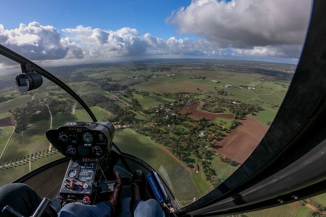 Western Ridge & Valley Floor: 20-Minute Helicopter Flight - A 20-minute Barossa helicopter flight that feels like a real experience