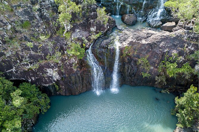 Whitsunday Whirl - 20 Minute Helicopter Tour - South Molle and North Molle: where island shapes get real