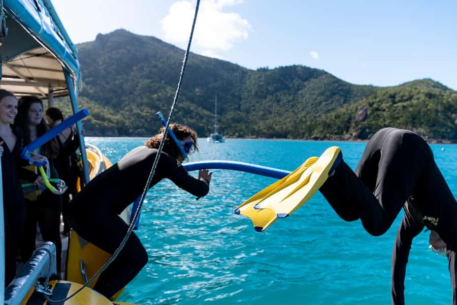 Whitsundays: 2 days 1 night Sailing, Snorkeling, Whitehaven - How This Whitsundays Sailing Trip Works From Airlie Beach