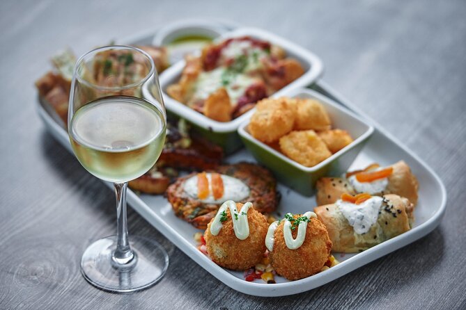 Wine 101- Wine Education Classes - The optional 2-course lunch: when food should taste like part of the lesson