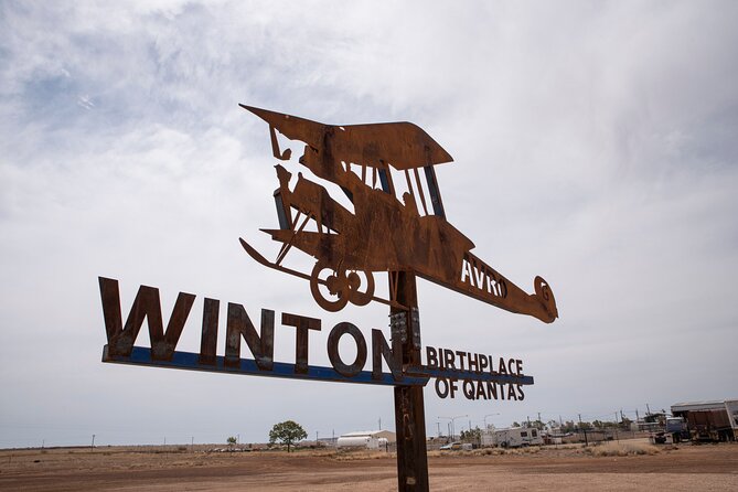 Winton Discovery Day Tour - Opal shopping at Winton Opal Gems: quick, easy, and practical