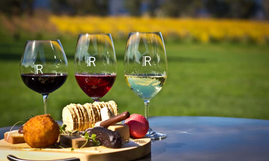 Yarra Valley Full Day Grazing Tour: Gin, Wine, Pizza, Cheese - The format: a guided grazing day, not a rushed winery circuit