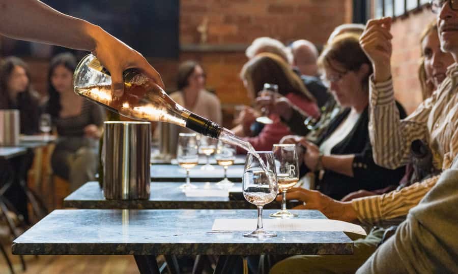 Yarra Valley Full Day Grazing Tour: Gin, Wine, Pizza, Cheese - Melbourne pickup and the reality of bus time