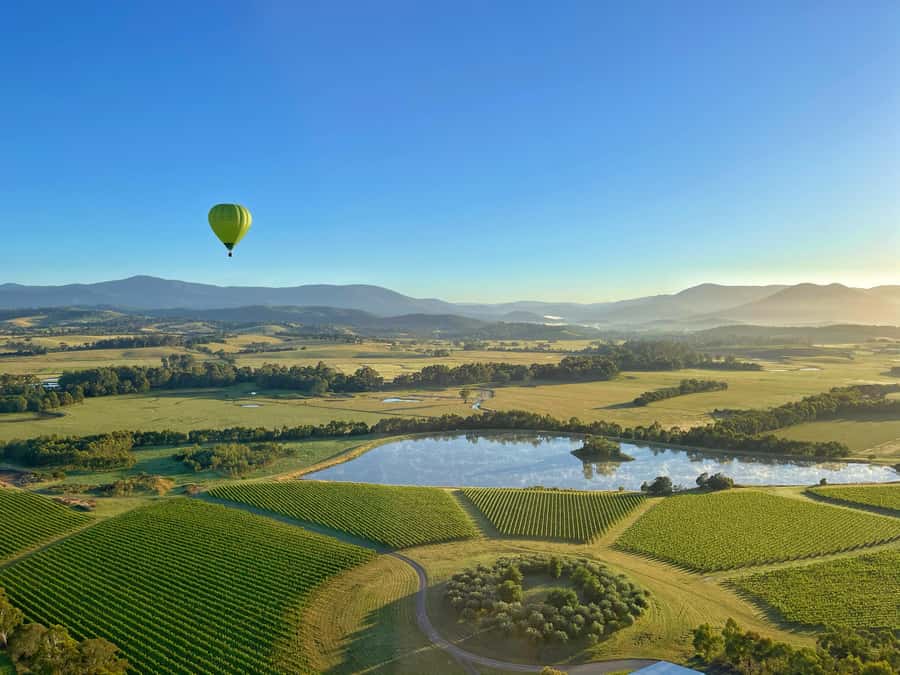 Yarra Valley: Hot Air Balloon with Breakfast & CBD Transfers - Entering The Yarra Valley: why sunrise matters