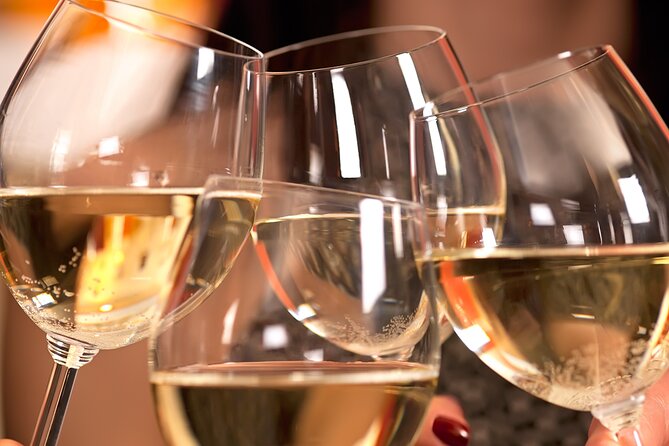 Yarra Valley Wine Tour inc lunch with a glass of wine, tastings and chocolate - Who This Tour Fits Best (And Who Should Skip It)