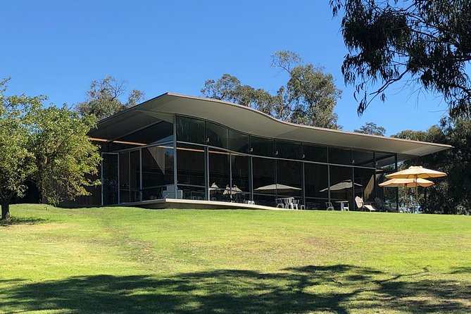 Yarra Valley Wine Day Tour - From 8:30am Melbourne to a smooth 10-hour winery loop